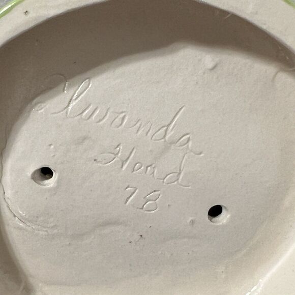 Vtg 1960s-1970s Hand Painted Ceramic Children Football Player/Cheerleader Set - Picture 5 of 9